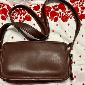 Vintage Coach Legacy Top of Counter Compartment Bag 9167 Mahogany
